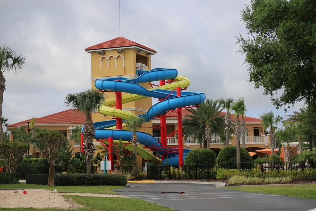 Multi Resorts At Fantasy World Орландо Экстерьер фото